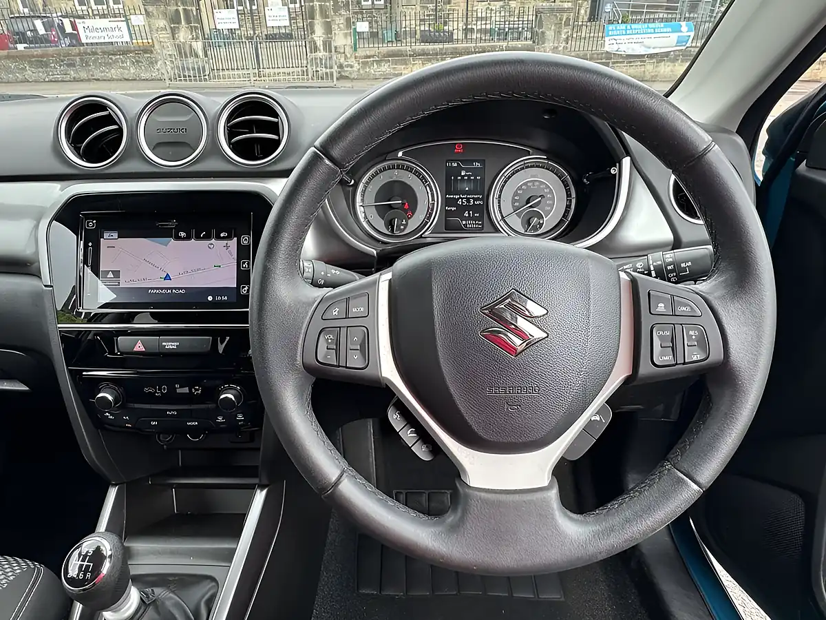Used 2020 Suzuki Vitara Sz-T Atlantis Turquoise Pearl - Interior and Exterior details 18