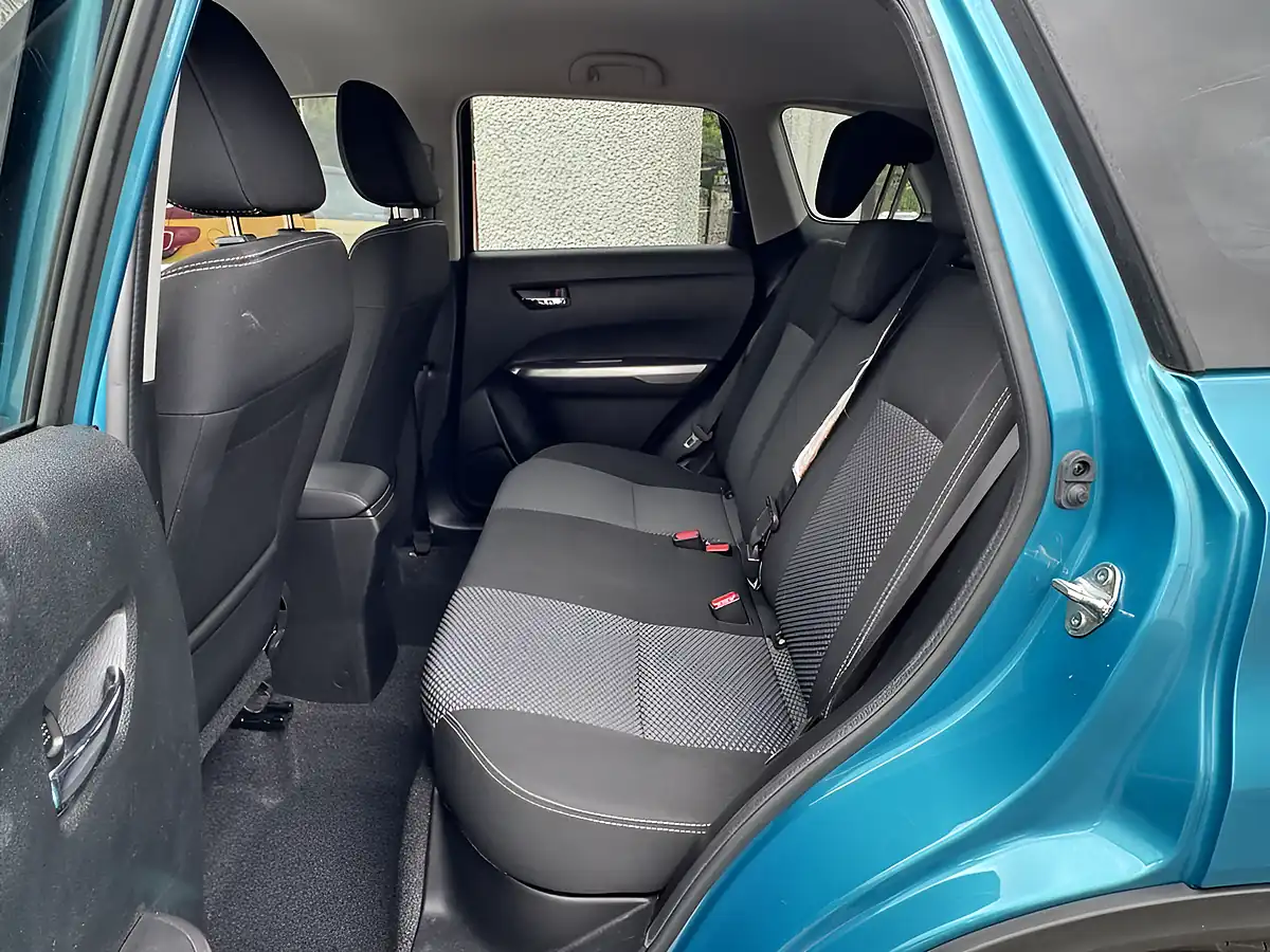 Used 2020 Suzuki Vitara Sz-T Atlantis Turquoise Pearl - Interior and Exterior details 19