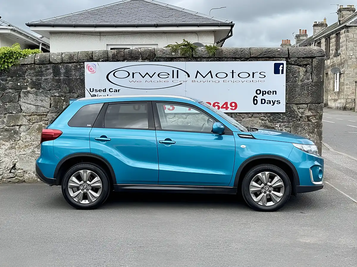 Used 2020 Suzuki Vitara Sz-T Atlantis Turquoise Pearl - Interior and Exterior details 8