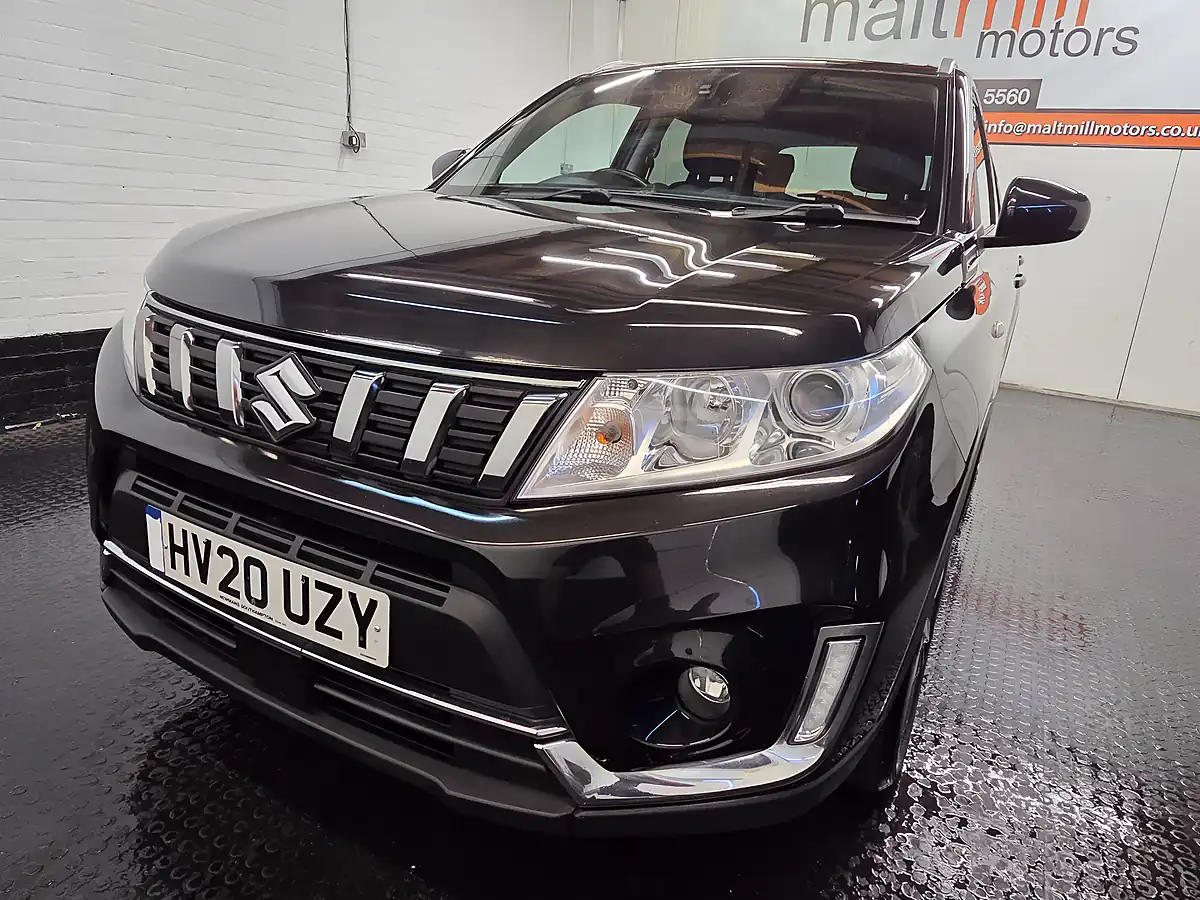 Used 2020 Suzuki Vitara Sz-T Black - Interior and Exterior details 3