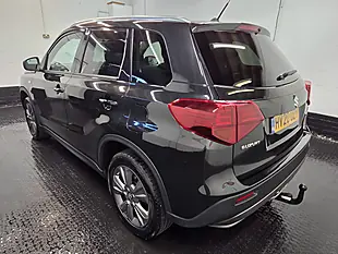 Used 2020 Suzuki Vitara Sz-T Black - Interior and Exterior details 4