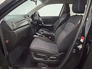 Used 2020 Suzuki Vitara Sz-T Black - Interior and Exterior details 8