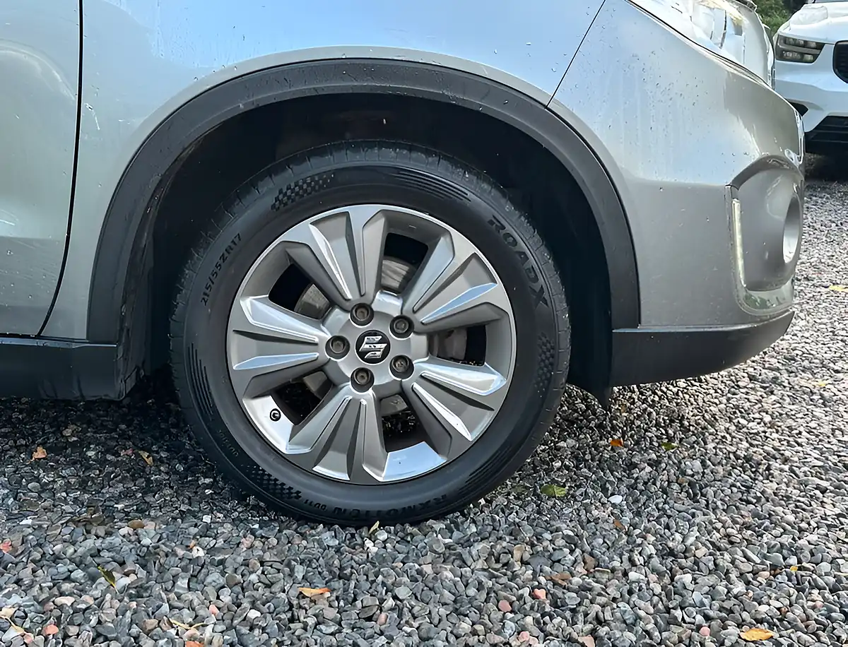 Used 2020 Suzuki Vitara Sz-T Galactic Grey - Interior and Exterior details 10