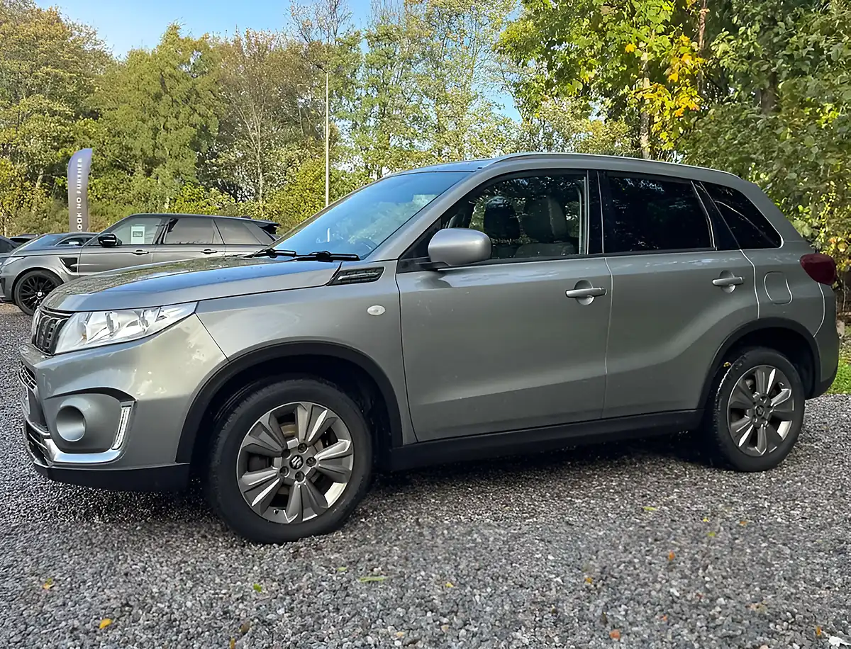 Used 2020 Suzuki Vitara Sz-T Galactic Grey - Interior and Exterior details 7
