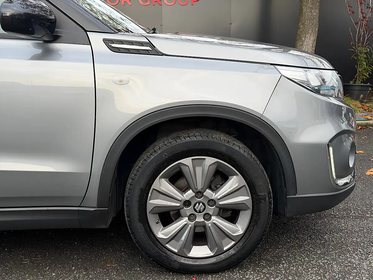Used 2020 Suzuki Vitara Sz-T Grey - Interior and Exterior details 12
