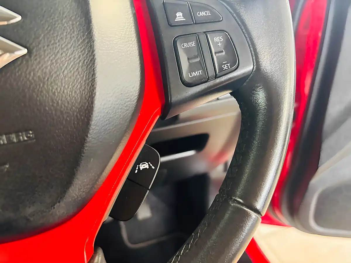 Used 2020 Suzuki Vitara Sz-T Red - Interior and Exterior details 9