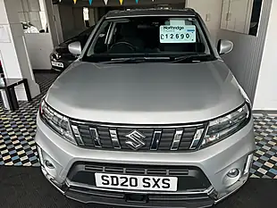 Used 2020 Suzuki Vitara Sz-T Silver - Interior and Exterior details 4