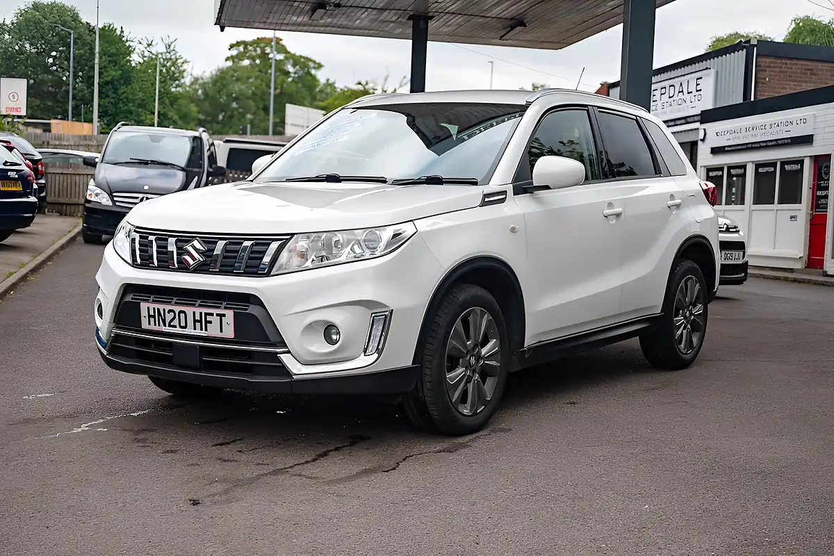 Used 2020 Suzuki Vitara Sz-T Superior White - Interior and Exterior details 4