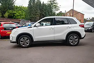 Used 2020 Suzuki Vitara Sz-T Superior White - Interior and Exterior details 5