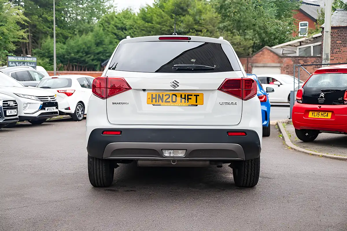Used 2020 Suzuki Vitara Sz-T Superior White - Interior and Exterior details 7