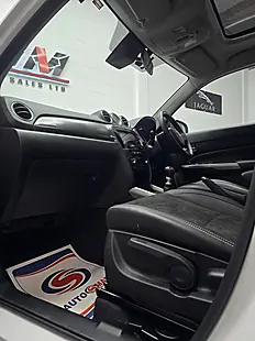 Used 2020 Suzuki Vitara SZ5 White - Interior and Exterior details 12