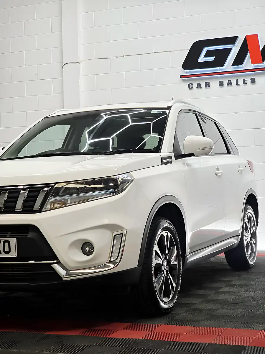Used 2020 Suzuki Vitara SZ5 White - Interior and Exterior details 7