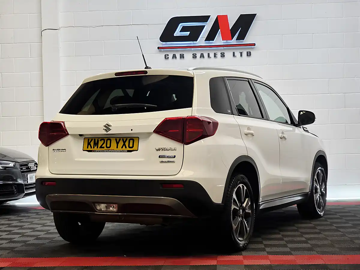 Used 2020 Suzuki Vitara SZ5 White - Interior and Exterior details 8