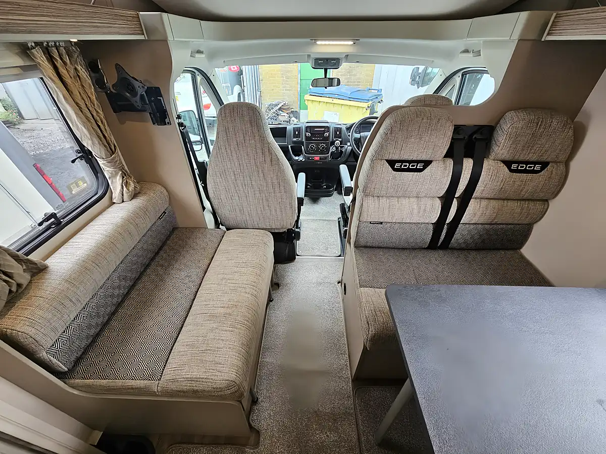 Used 2020 Swift Edge 476 Luxury White - Interior and Exterior details 11