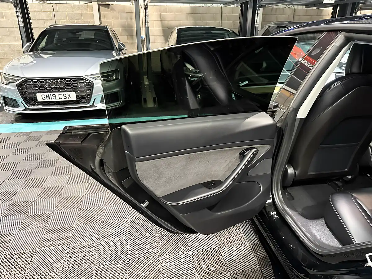 Used 2020 Tesla Model 3 Long Range Black - Interior and Exterior details 16