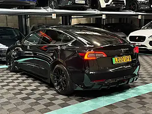 Used 2020 Tesla Model 3 Long Range Black - Interior and Exterior details 7