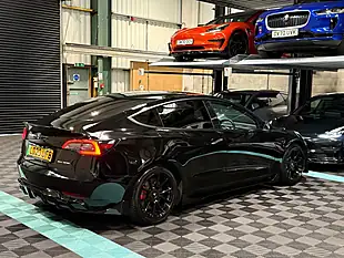 Used 2020 Tesla Model 3 Long Range Black - Interior and Exterior details 9
