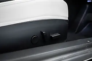 Used 2020 Tesla Model 3 Long Range Black - Interior and Exterior details 9