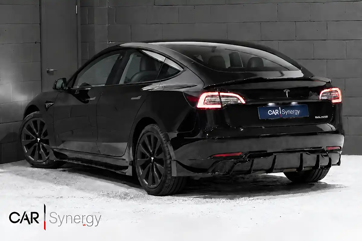Used 2020 Tesla Model 3 Long Range Black - Interior and Exterior details 2
