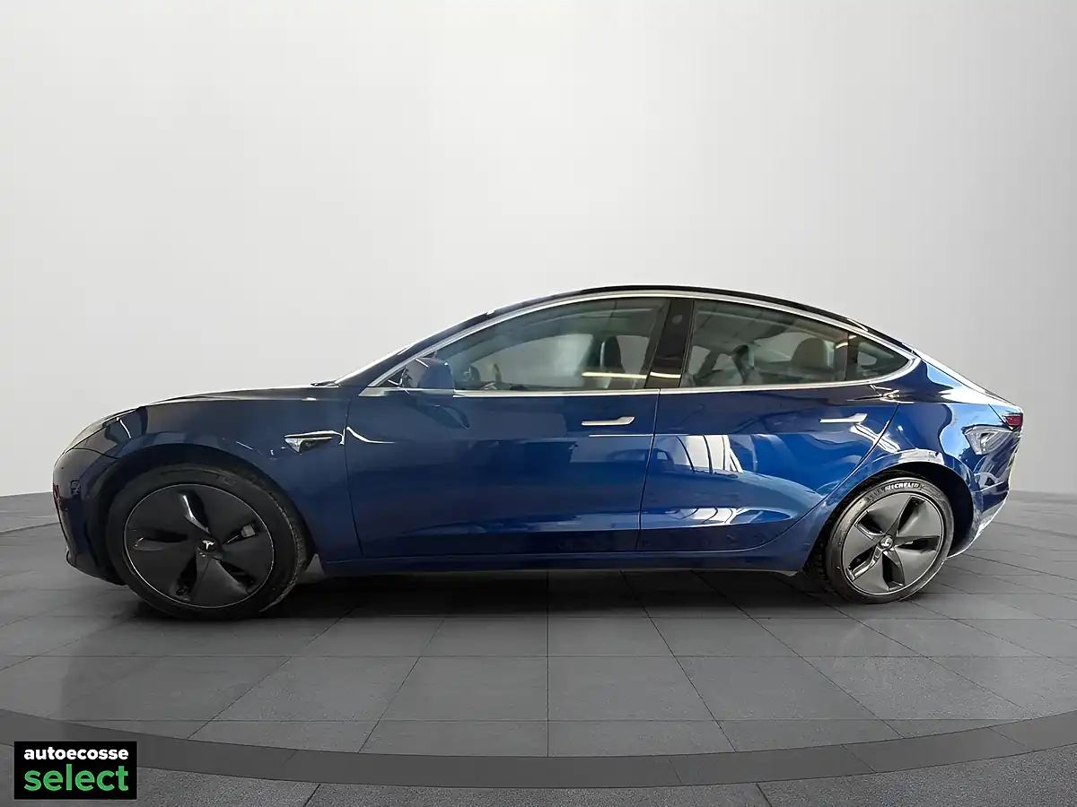 Used 2020 Tesla Model 3 Long Range Blue - Interior and Exterior details 6
