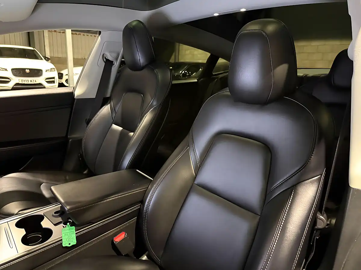 Used 2020 Tesla Model 3 Long Range Blue - Interior and Exterior details 16