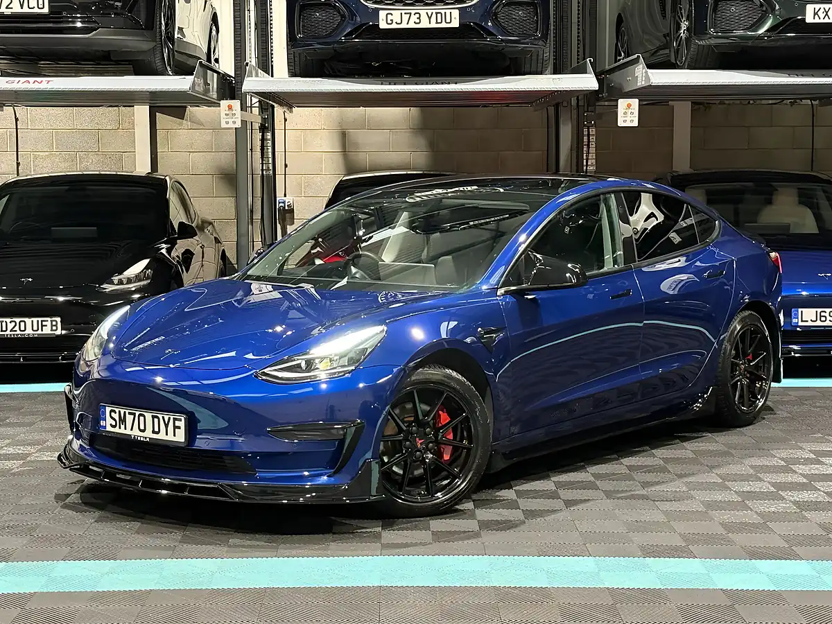 Used 2020 Tesla Model 3 Long Range Blue - Interior and Exterior details 5