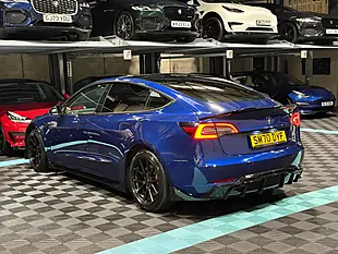 Used 2020 Tesla Model 3 Long Range Blue - Interior and Exterior details 7
