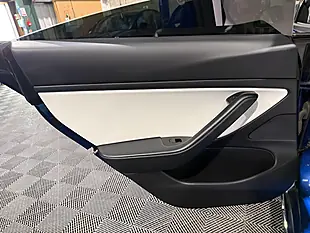 Used 2020 Tesla Model 3 Long Range Blue - Interior and Exterior details 16