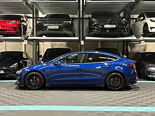 Used 2020 Tesla Model 3 Long Range Blue - Interior and Exterior details 6