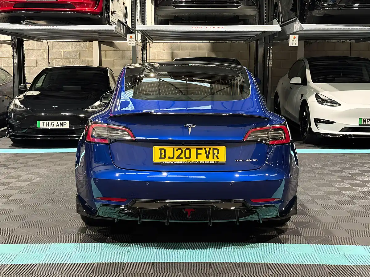 Used 2020 Tesla Model 3 Long Range Blue - Interior and Exterior details 8