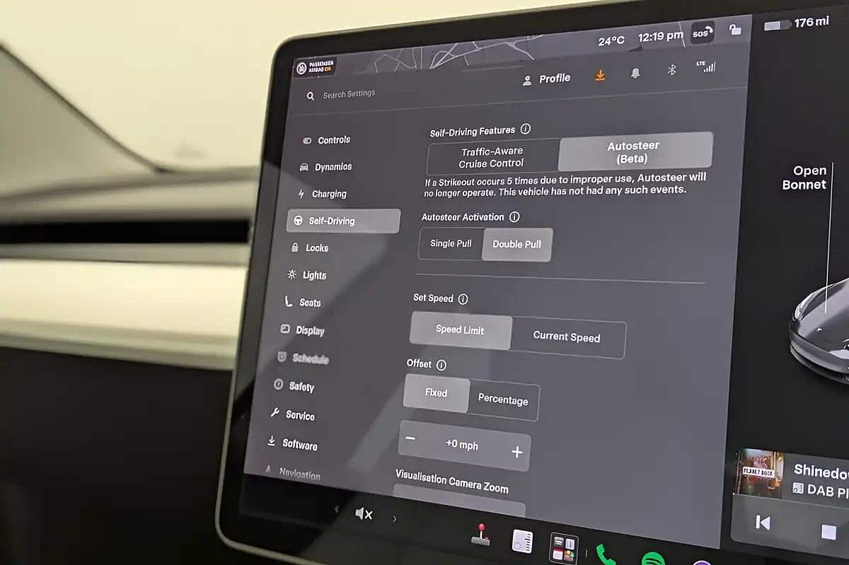 Used 2020 Tesla Model 3 Long Range Grey - Interior and Exterior details 16