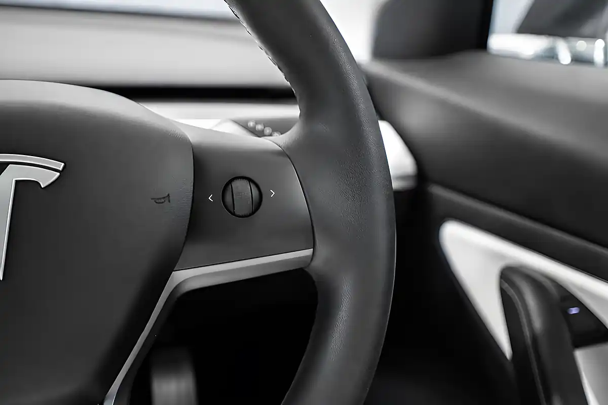 Used 2020 Tesla Model 3 Long Range Grey - Interior and Exterior details 18
