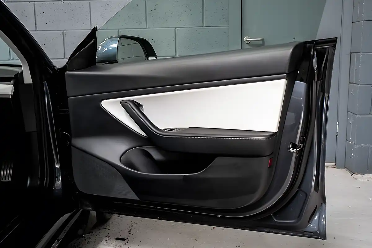 Used 2020 Tesla Model 3 Long Range Grey - Interior and Exterior details 8