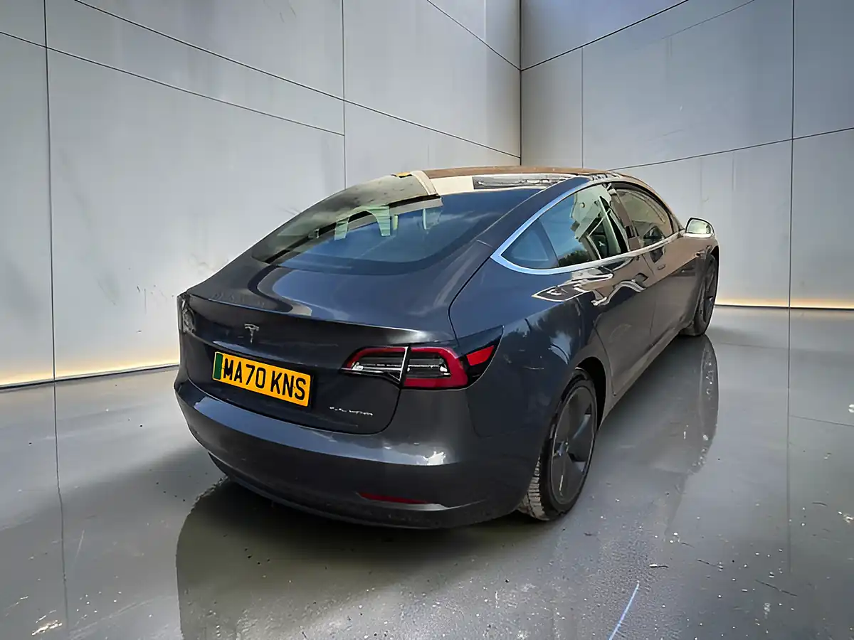 Used 2020 Tesla Model 3 Long Range Grey - Interior and Exterior details 11
