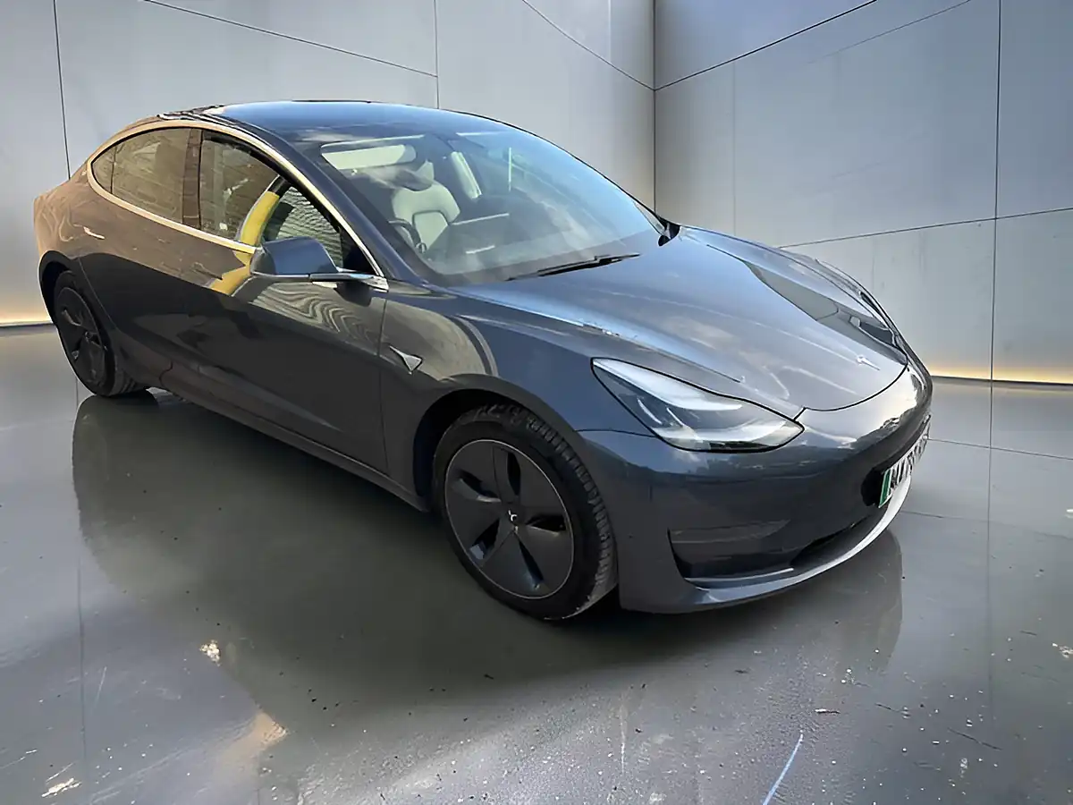 Used 2020 Tesla Model 3 Long Range Grey - Interior and Exterior details 7