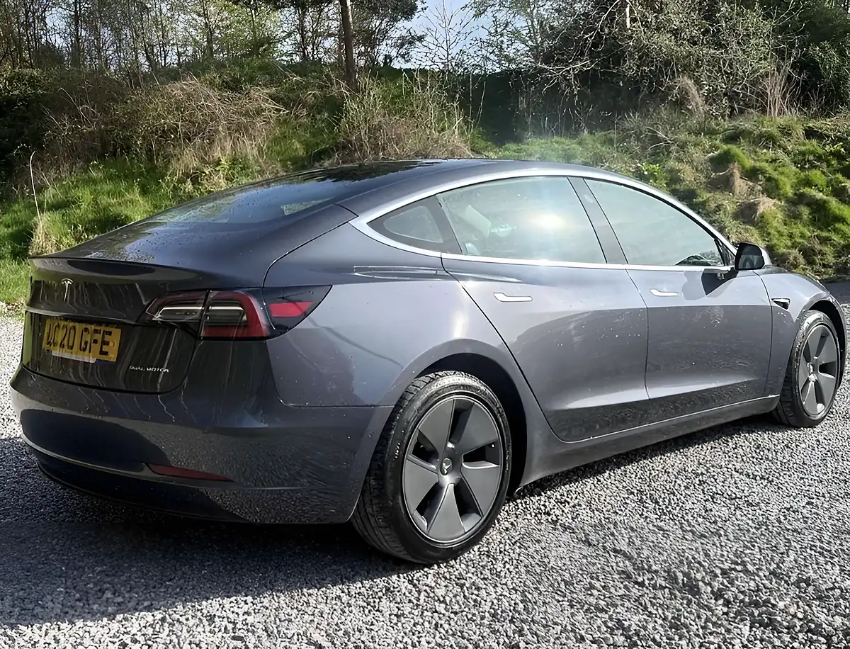 Used 2020 Tesla Model 3 Long Range Midnight Silver - Interior and Exterior details 3