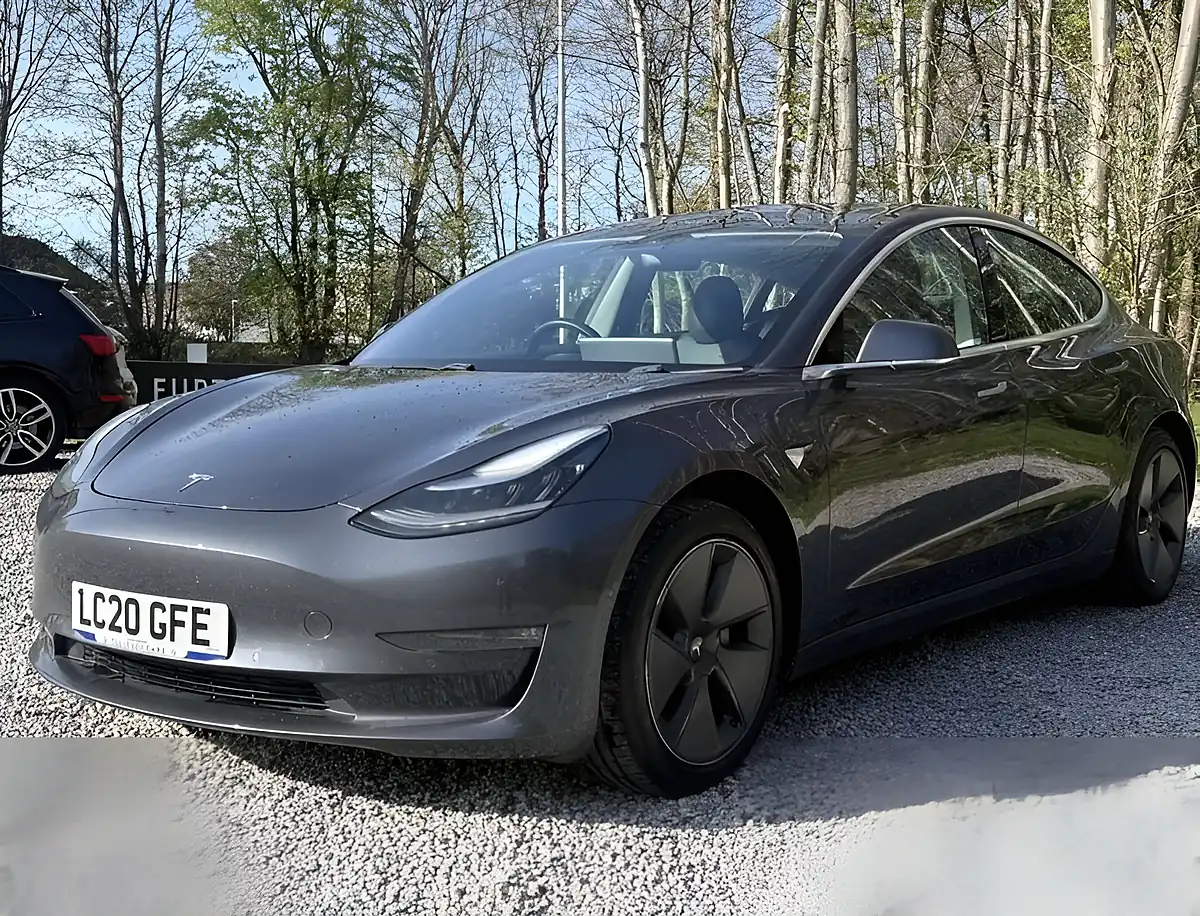 Used 2020 Tesla Model 3 Long Range Midnight Silver - Interior and Exterior details 8