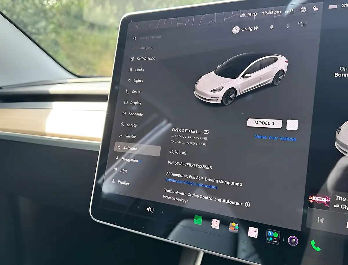Used 2020 Tesla Model 3 Long Range Pearl White - Interior and Exterior details 11