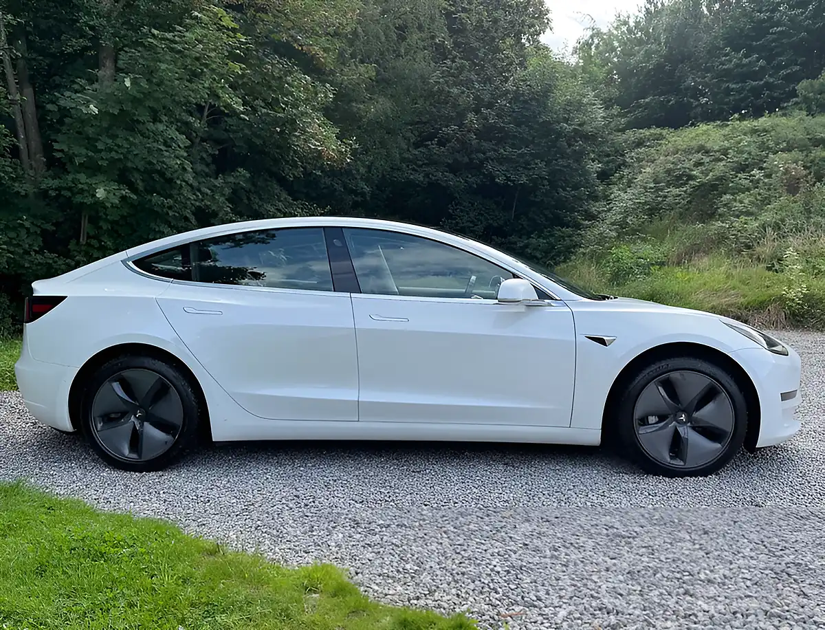 Used 2020 Tesla Model 3 Long Range Pearl White - Interior and Exterior details 2