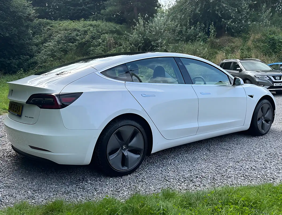 Used 2020 Tesla Model 3 Long Range Pearl White - Interior and Exterior details 3