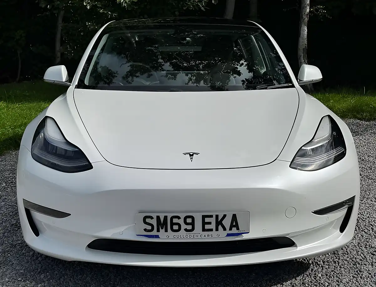 Used 2020 Tesla Model 3 Long Range Pearl White - Interior and Exterior details 8