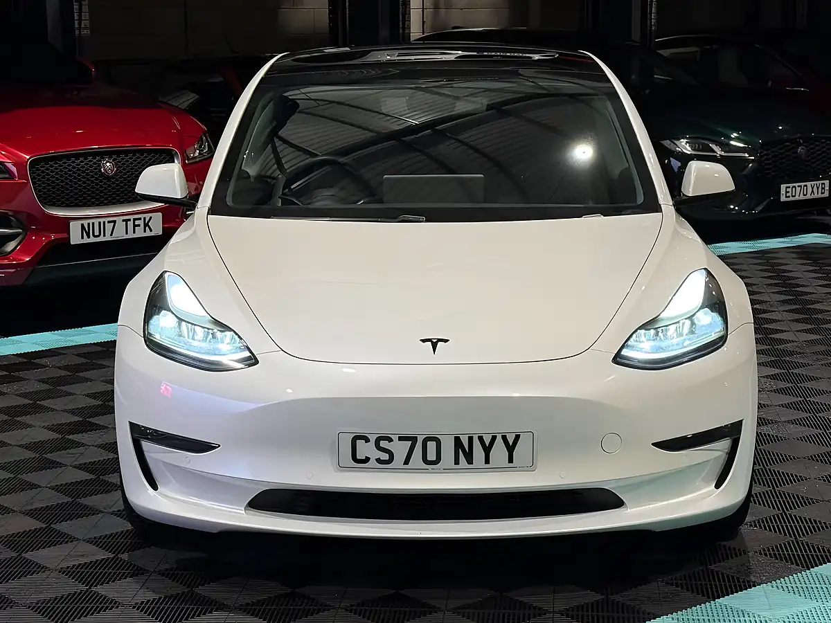Used 2020 Tesla Model 3 Long Range White - Interior and Exterior details 4