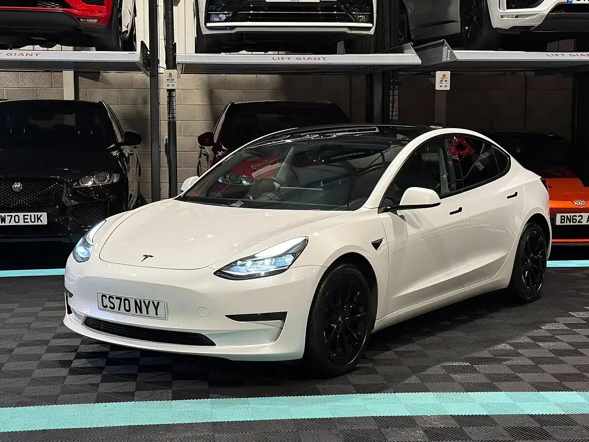Used 2020 Tesla Model 3 Long Range White - Interior and Exterior details 5