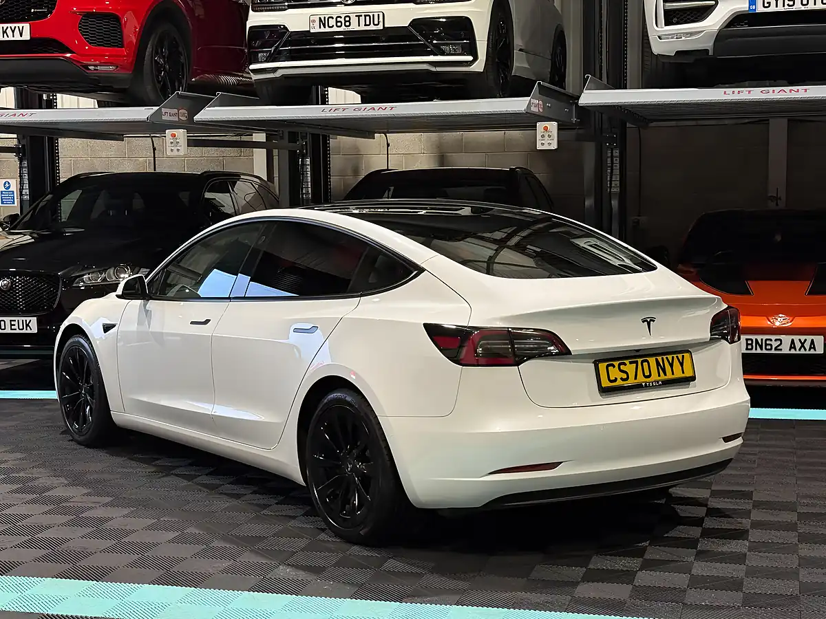 Used 2020 Tesla Model 3 Long Range White - Interior and Exterior details 6