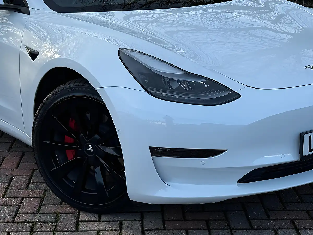 Used 2020 Tesla Model 3 Long Range White - Interior and Exterior details 10