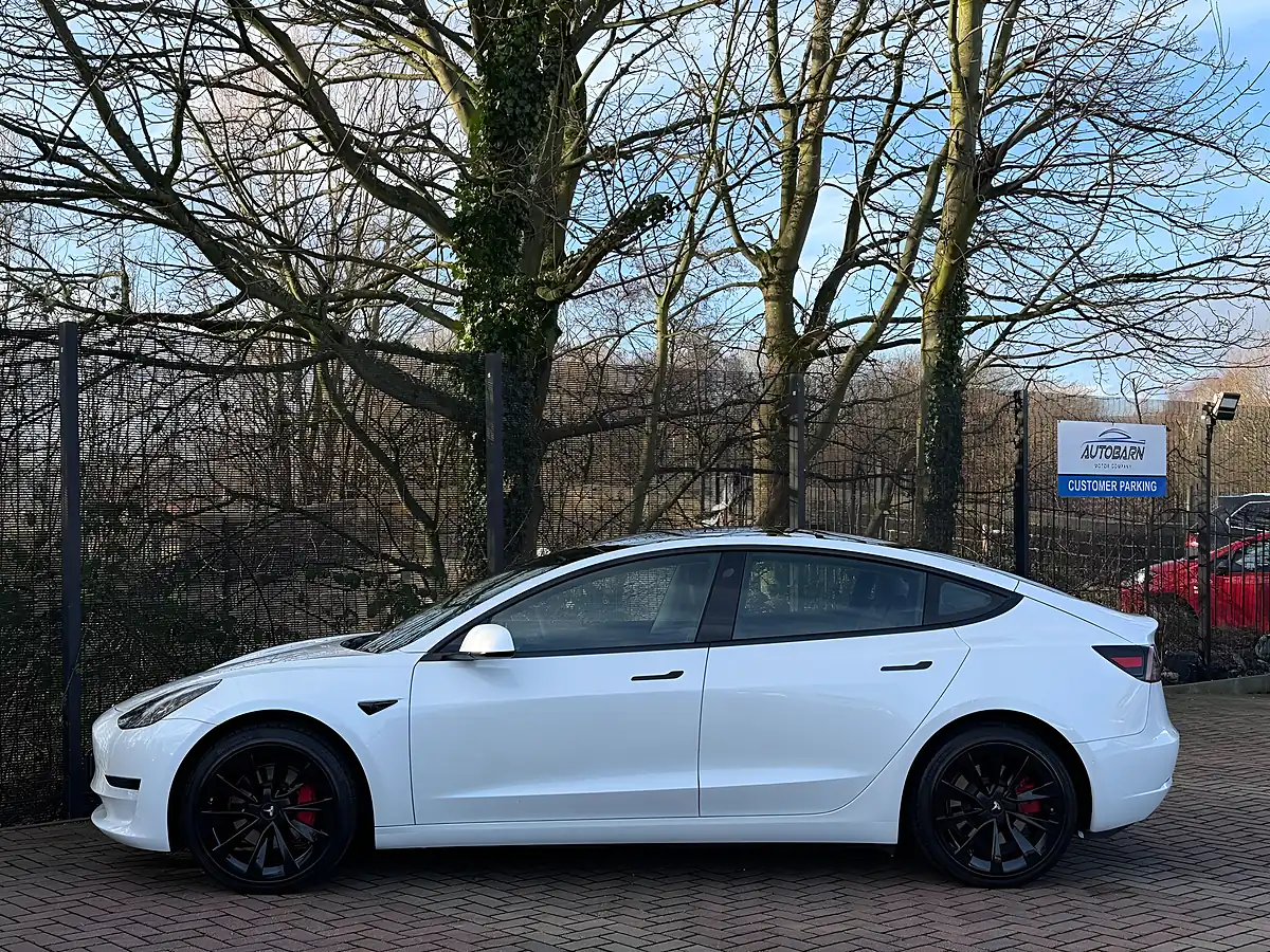 Used 2020 Tesla Model 3 Long Range White - Interior and Exterior details 6