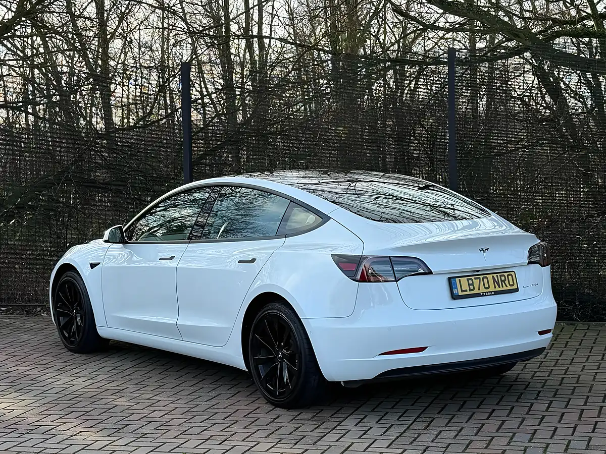 Used 2020 Tesla Model 3 Long Range White - Interior and Exterior details 7