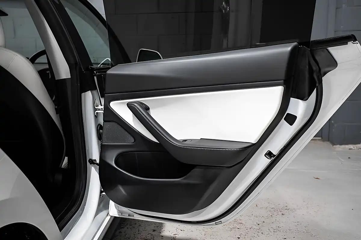 Used 2020 Tesla Model 3 Long Range White - Interior and Exterior details 13