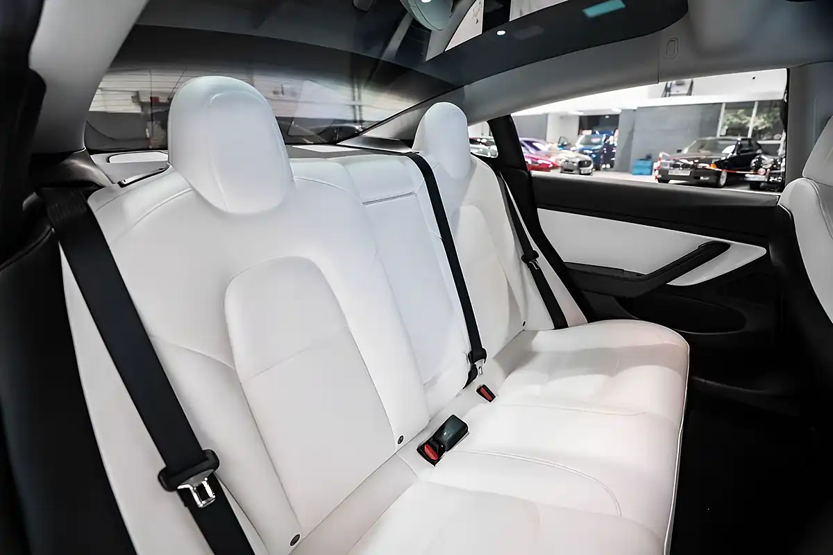 Used 2020 Tesla Model 3 Long Range White - Interior and Exterior details 14