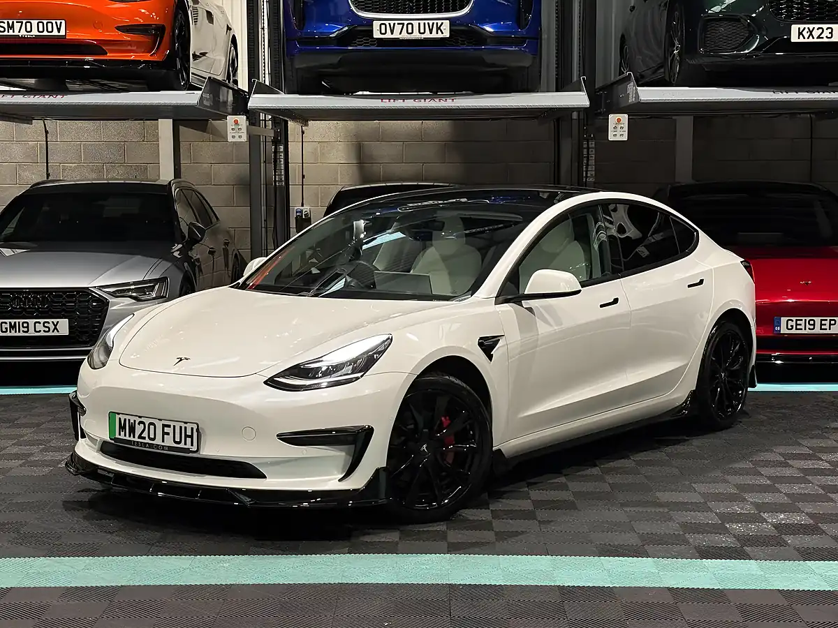 Used 2020 Tesla Model 3 Long Range White - Interior and Exterior details 6